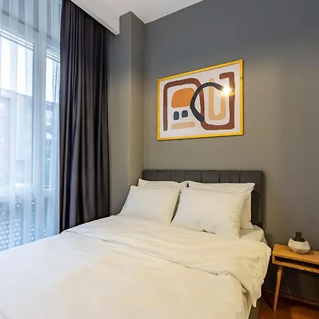 2 Bedroom Apartment In Umraniye * Istanbul