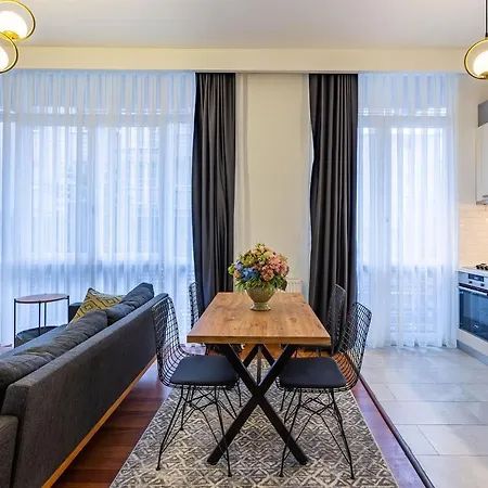 2 Bedroom Apartment In Umraniye شقة اسطنبول